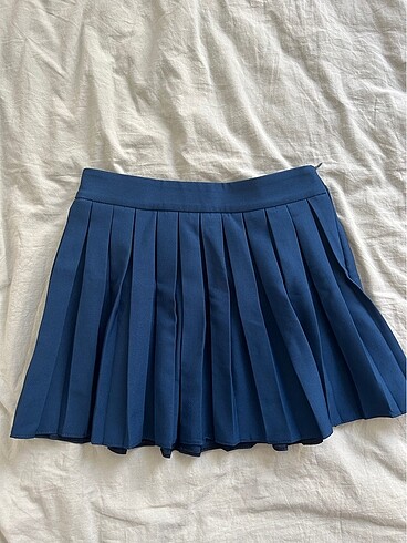 Trendyolmilla pilili mini lacivert etek