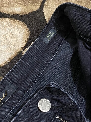 28 Beden mavi maria high rise flare jean