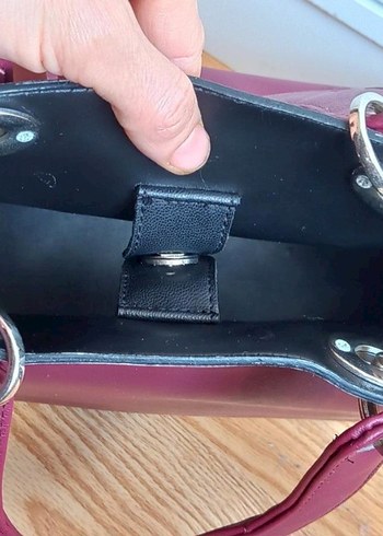 Bordo renk bayan kol çantası - Görsel 14