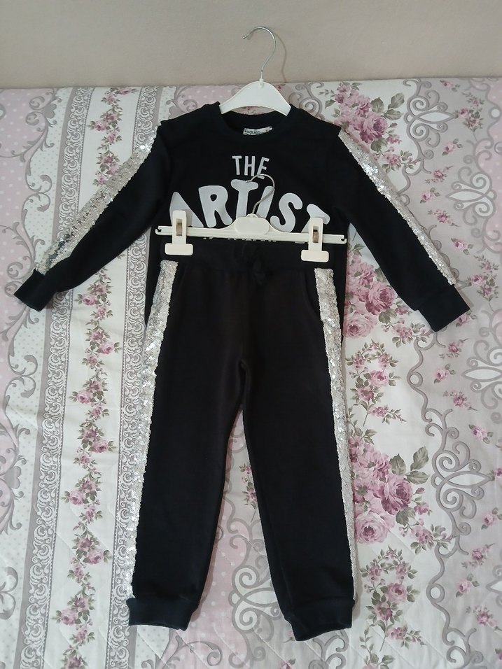 34 Yaş (104 cm) Parlak Pullu 2li Takım  Yeni - Görsel 5