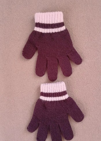 Sevimli Göz Detaylı Mor Çocuk eldiveni - Görsel 9