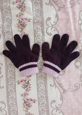 Sevimli Göz Detaylı Mor Çocuk eldiveni - Görsel 19