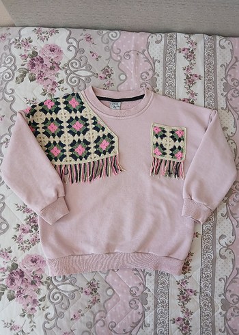 zara marka sweatshirt  Motif Detaylı 7 8 yaş - Görsel 19