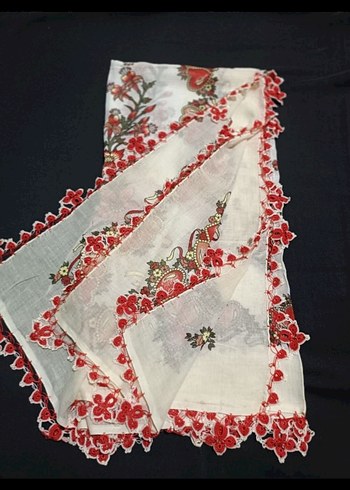 Beyaz Dantelli Vintage Kadın Fular