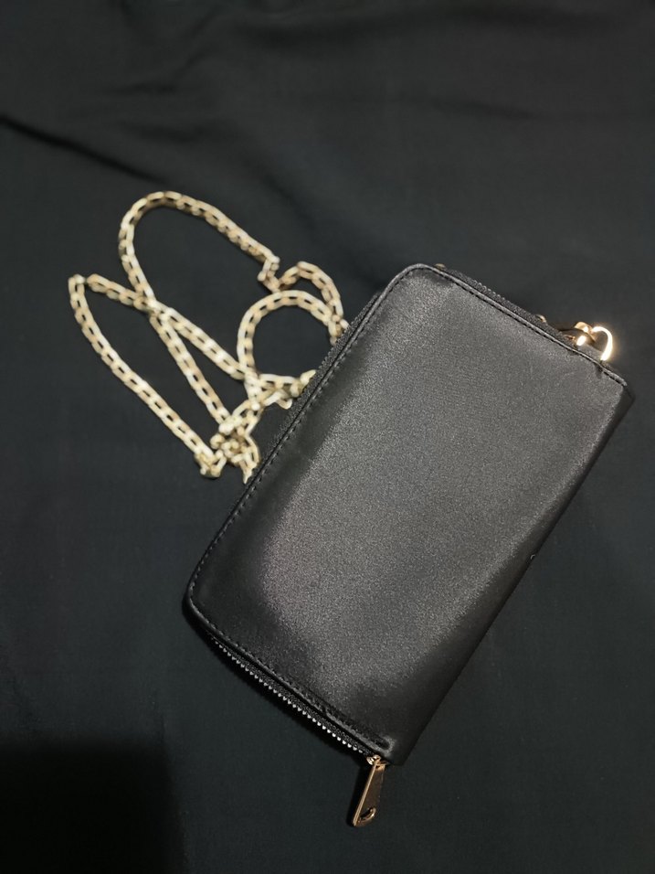 Zincir Detaylı Siyah Deri Kadın Çapraz Çanta - Görsel 4