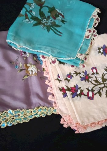 Beden çeşitli Renk Dantel Detaylı Renkli Kadın Fular