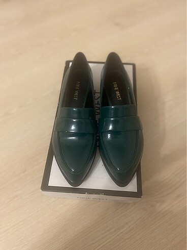 Nine West Loafer