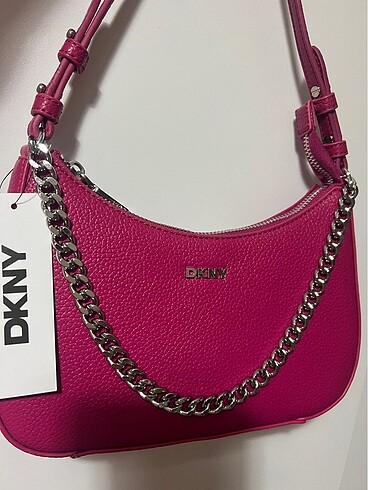 DKNY çanta