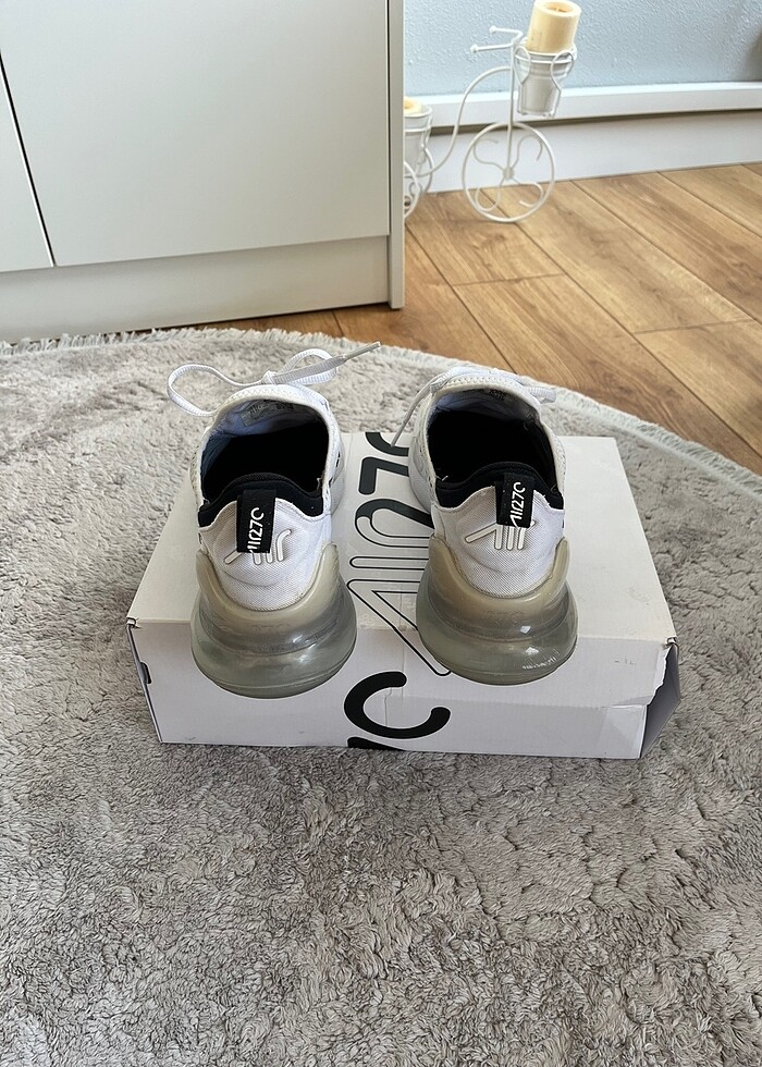 NİKE AİR ÖAX 270 - Görsel 2