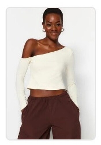 omzu açık krem crop