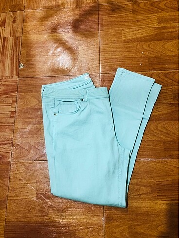 Mint yeşili pantolon (satıldı)