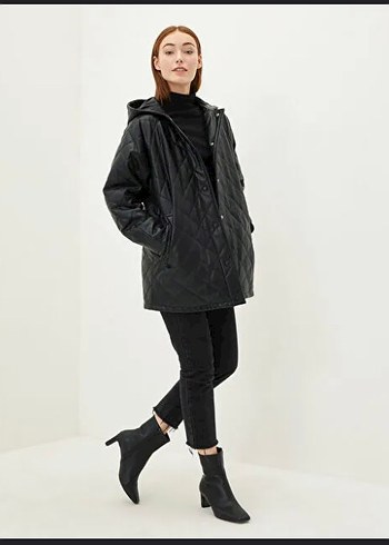 Düğmeli Siyah Deri Kadın Ceket - Görsel 2