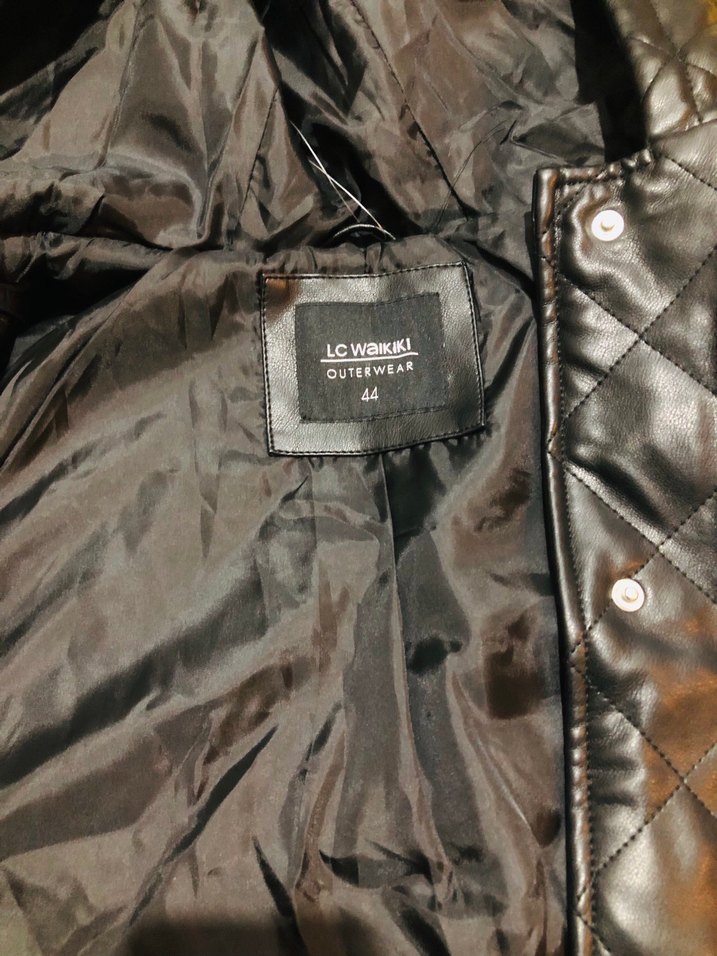 Düğmeli Siyah Deri Kadın Ceket - Görsel 5