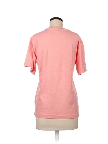 s Beden Puma T-shirt %70 İndirimli.