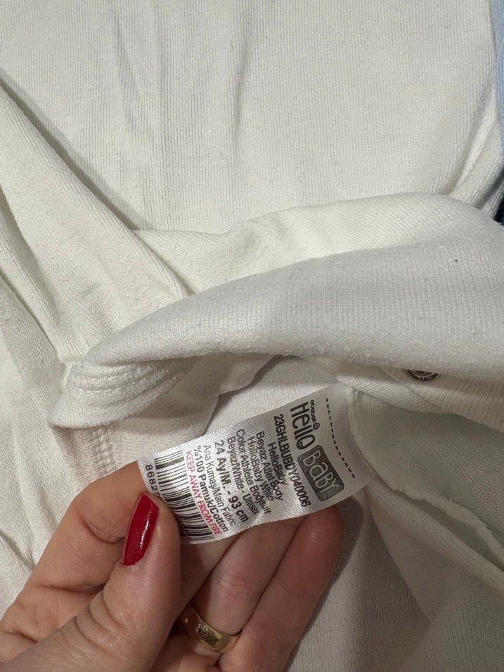 Beyaz Pamuklu Kolsuz Bebek Body - Görsel 3