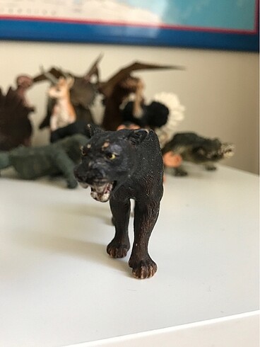  Leopar figür