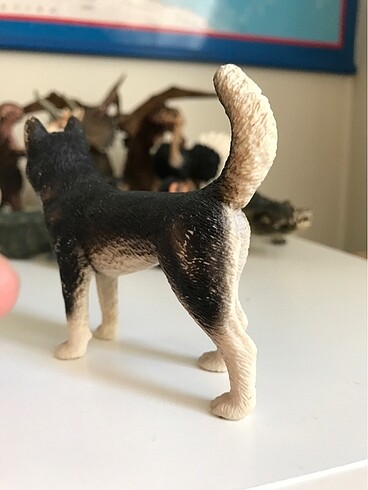  Beden Köpek figürü