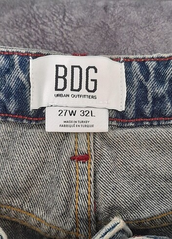 27 Beden lacivert Renk yırtık baggy jean