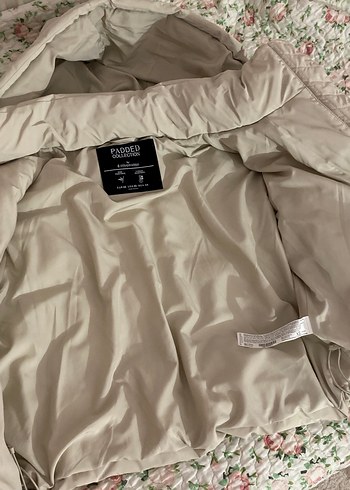 xs Beden ten rengi Renk Stradivarius Bej Midi Kadın şişme mont
