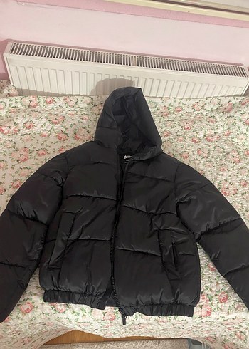 Pull & bear Siyah Kapüşonlu su geçirmez mont