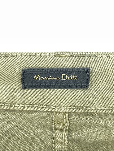 38 Beden haki Renk Massimo Dutti Jean / Kot %70 İndirimli.