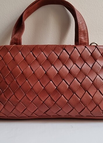 Bottega veneta kol çantası 