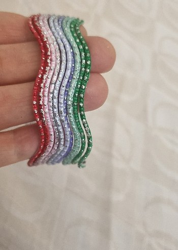 Renkli Boncuklu Yılan Desenli Kadın Bileklik