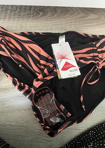 m Beden Büzgülü Bikini Altı