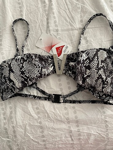 36 Beden Bikini üstü