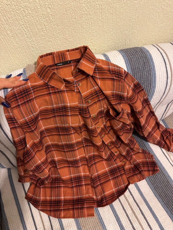 Düğmeli Kahverengi Kareli Kadın Gömlek - Görsel 2