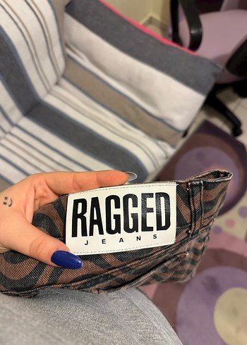 Kahverengi Piliseli Midi Kadın Kumaş Pantolon - Görsel 3