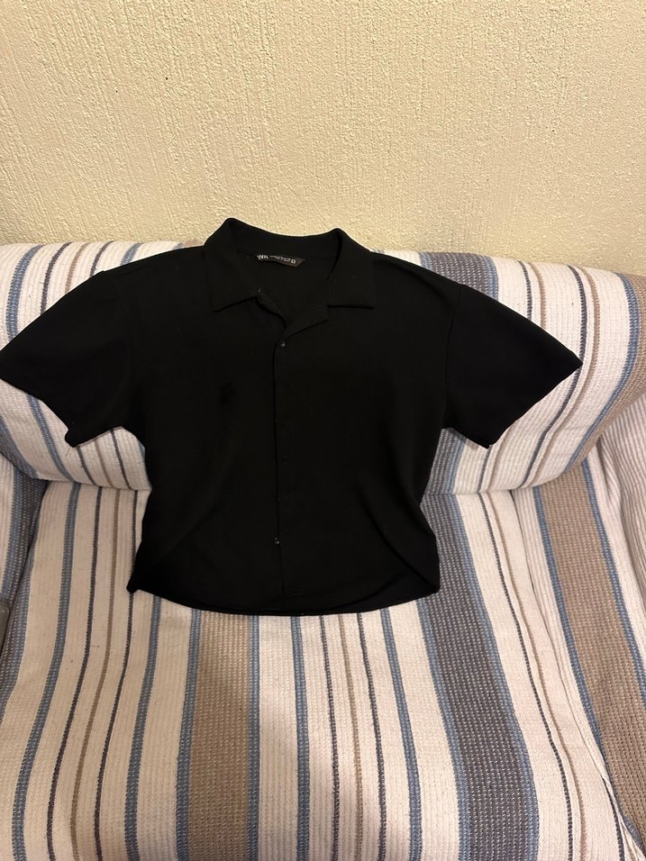 Siyah Düğmeli Kısa Kollu Polo Tişört - Görsel 3