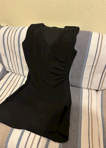 Siyah V Yakalı Drapeli Midi Elbise - Görsel 2