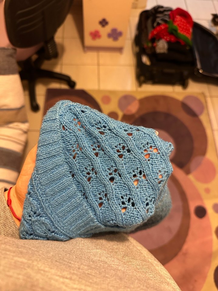 Mavi V Yaka Kadın Triko Kazak - Görsel 3