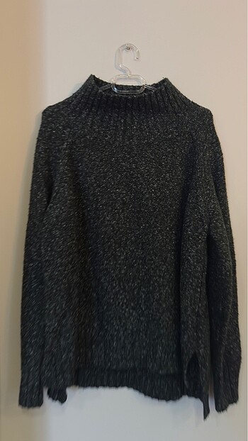 H&M Kazak