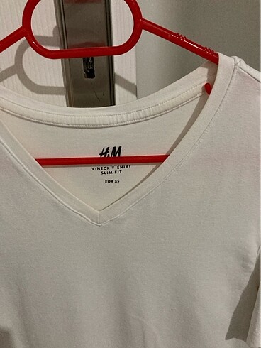 H&M Tshirt