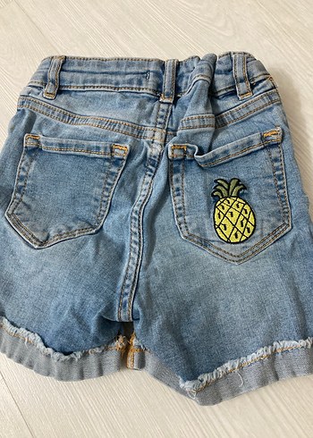 Kız Çocuk Denim Şort Nakışlı Düğmeli - Görsel 3