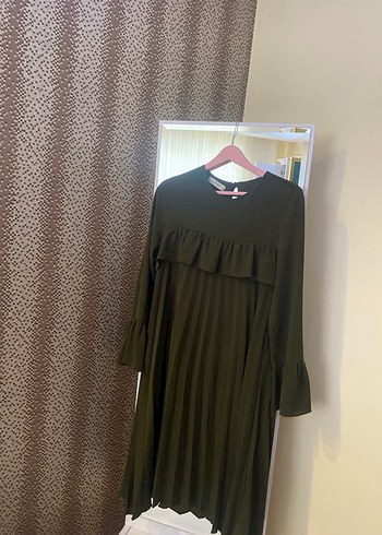 Diger Kadın Uzun Kollu Piliseli Uzun tesettür tunik