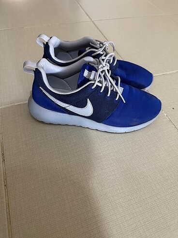 Nike spor ayakkabı