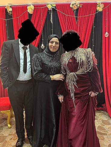 Siyah saten abiye elbise