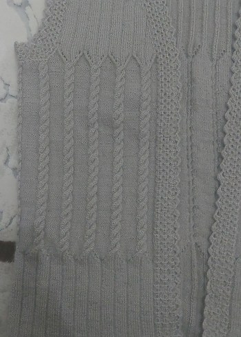 Gri V Yaka Kadın Triko Yelek - Görsel 3