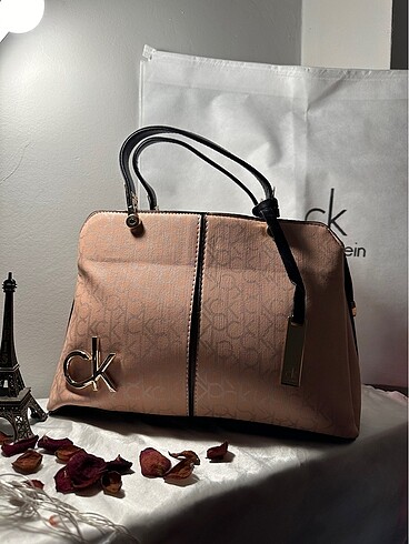 Calvin Klein Kol Çantası
