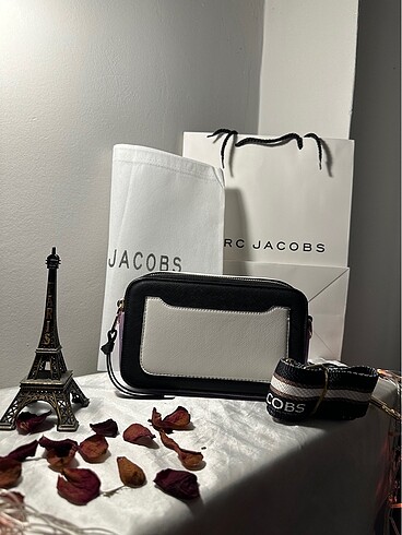 Marc Jacobs Marc Jacobs