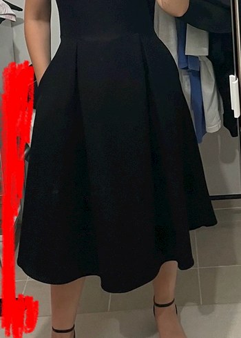 Drapeli Siyah Midi Etek
