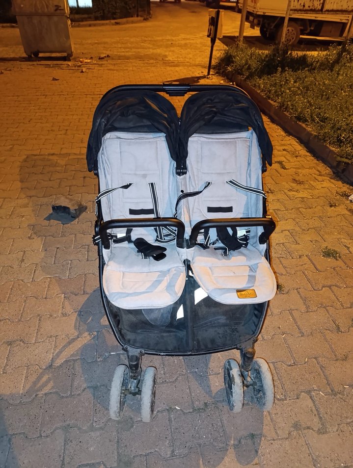 İkiz bebek arabası - Görsel 5