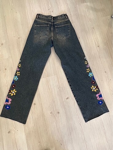 Zara Nakışlı straight