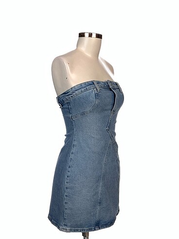 Zara Zara Kısa Elbise %70 İndirimli.
