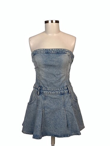 Zara Bluz %70 İndirimli.