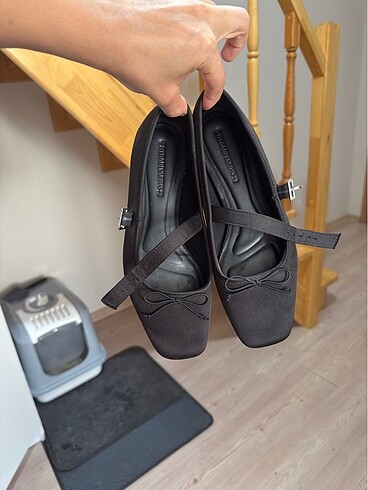 Stradivarius babet