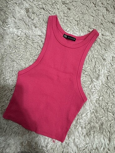 Zara crop